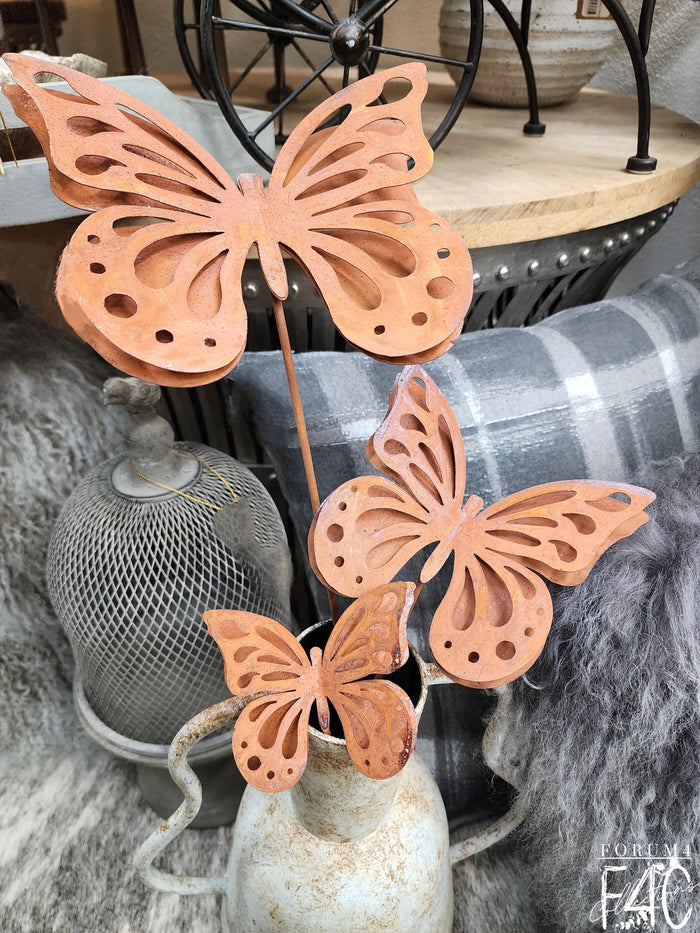 3PC RUSTY 3D BUTTERFLY STAKES