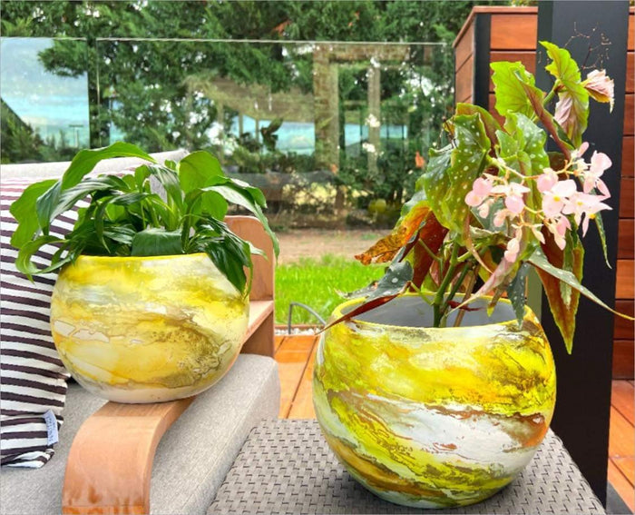 ARTISAN DESIGNED - MOON POT BAHAMAS - SMALL