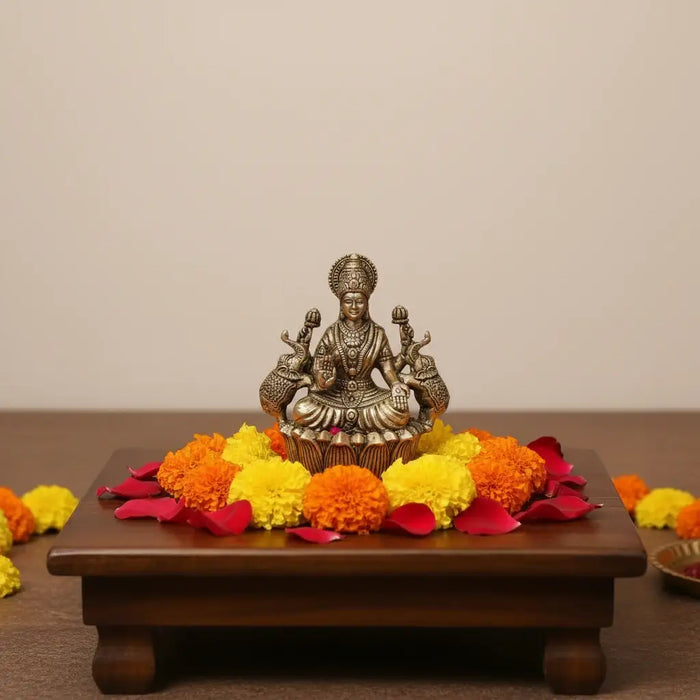 Auspicious Brass Gaja Lakshmi Idol with Elephants - Goddess of Power   Brass Ware