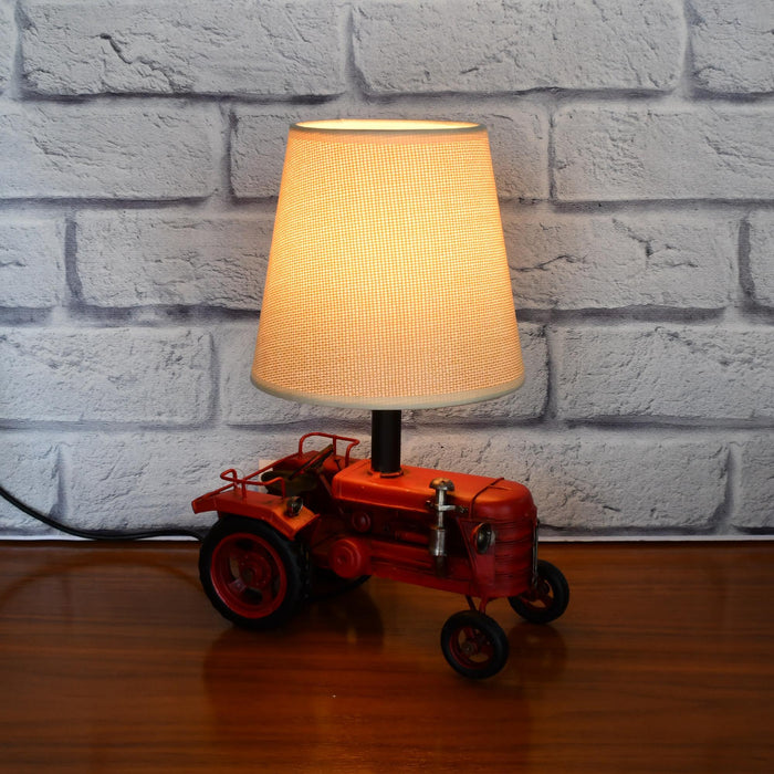 AUTO PETIT LED LAMP - TRACTOR RED