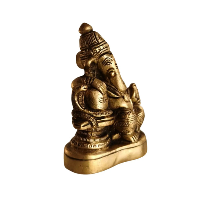 Brass of Lord Shiva and Ganesha Idol Together   Brass Ware