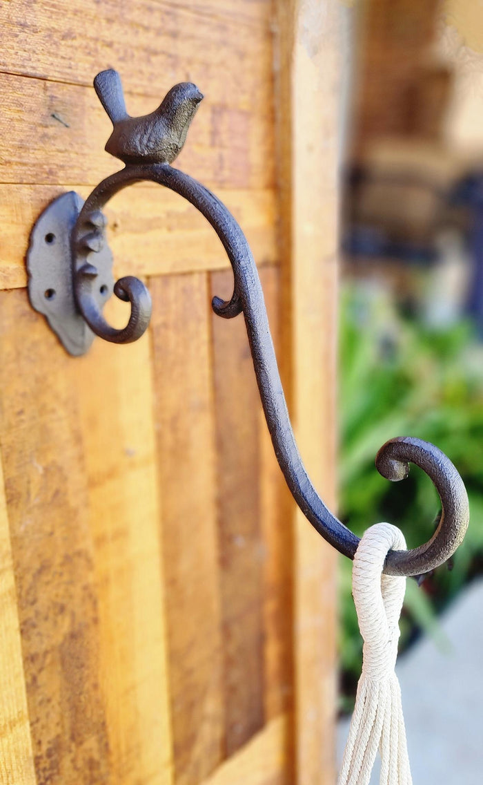 CAST IRON - ORNATE BIRD WALL HOOK