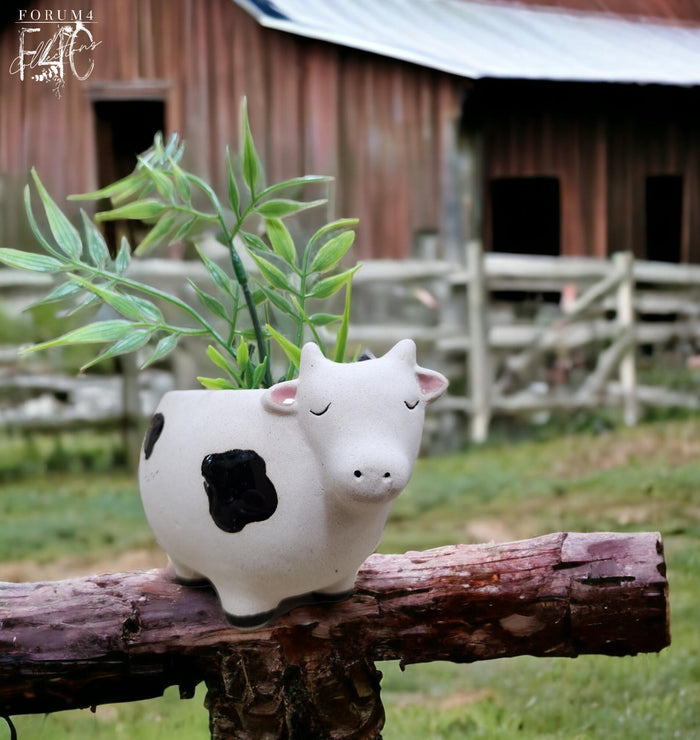 COCO THE COW PLANTER