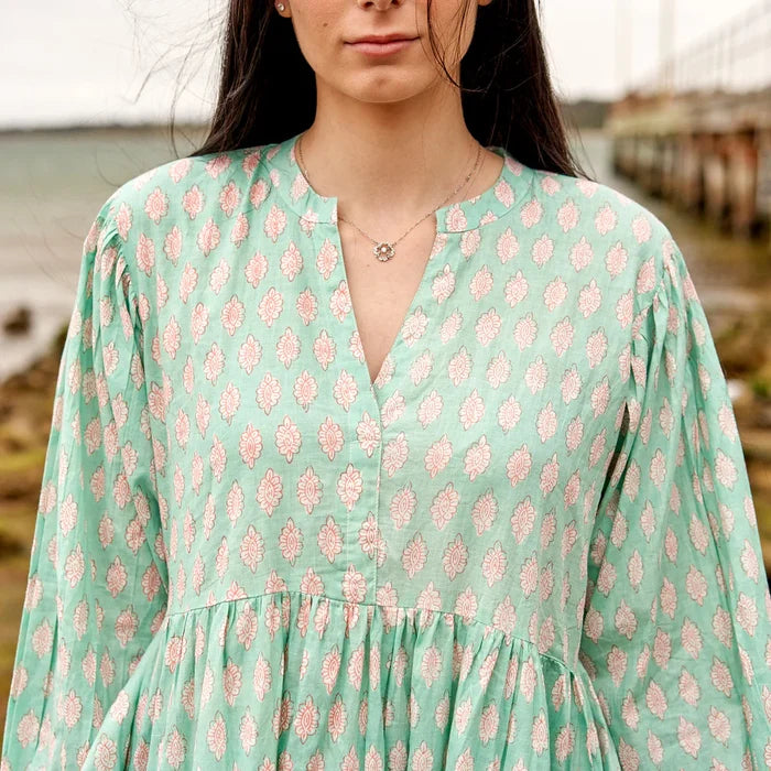 COTTON LONG SLEEVE MAXI DRESS - MEDALLION MINT