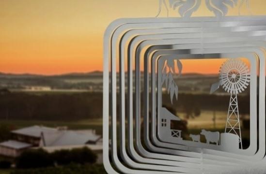 COUNTRY FARM LIFE - STAINLESS STEEL WIND WHIRL SPINNER