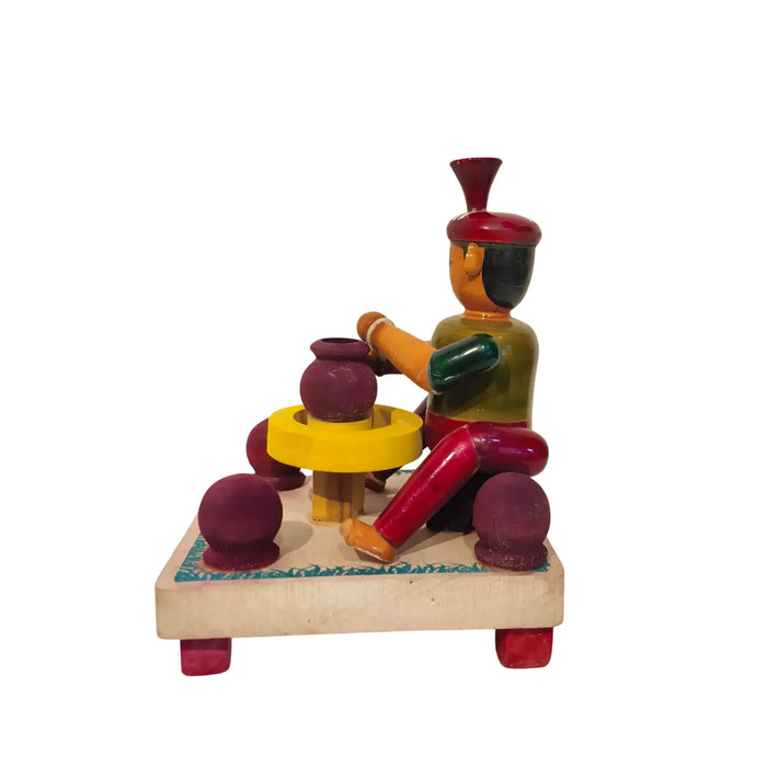 Etikoppaka 'Potter at the Wheel' Miniature Craft   Etikoppaka Lacquerware