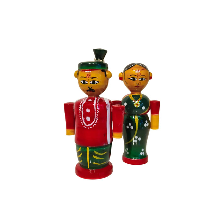 Etikoppaka Wooden Marriage Couple Figurines - Traditional South Indian Attire   Etikoppaka Lacquerware