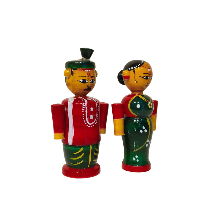 Etikoppaka Wooden Marriage Couple Figurines - Traditional South Indian Attire   Etikoppaka Lacquerware