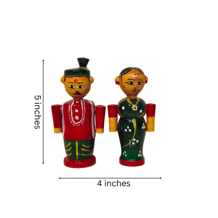 Etikoppaka Wooden Marriage Couple Figurines - Traditional South Indian Attire   Etikoppaka Lacquerware