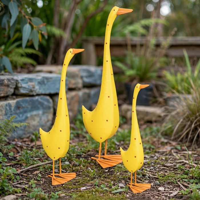 FAMILY OF 3 YELLOW DUCKS