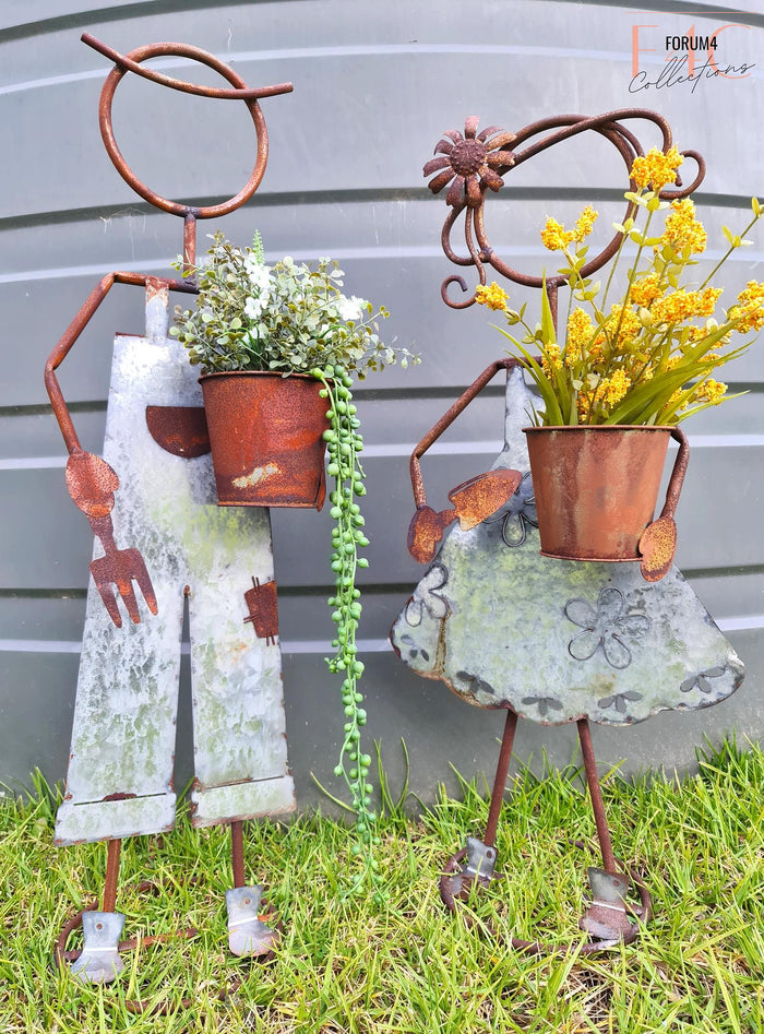 FARM KIDS CASH & CASSIDY RUSTIC PLANTERS - 2PC SET