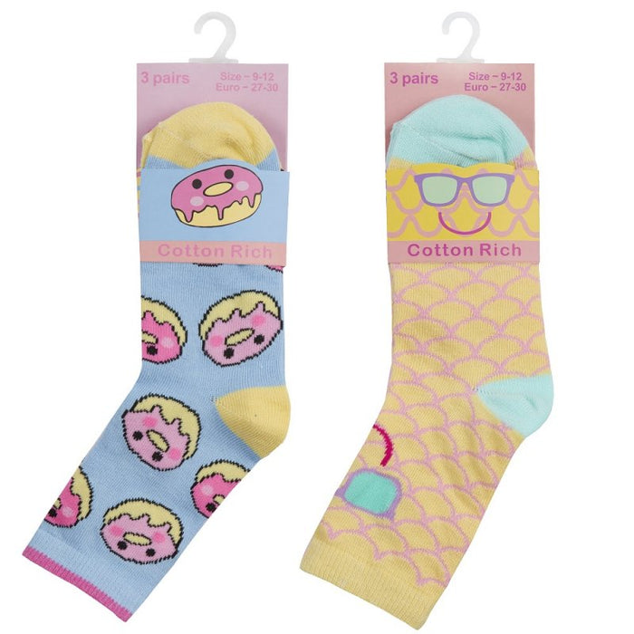 GIRLS 3 PACK COTTON RICH DESIGN ANKLE SOCKS (ASSORTED SIZES) 43B684