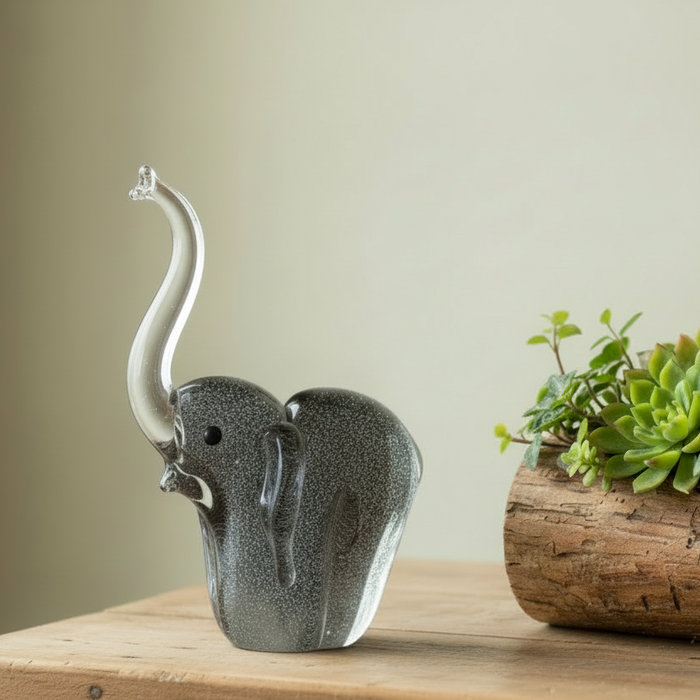 GLASS ART - ELEPHANT