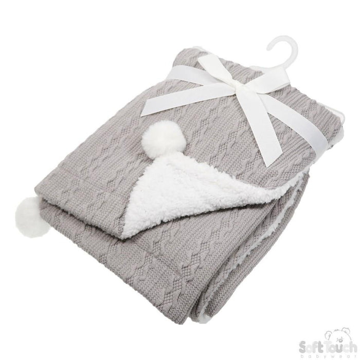 GREY CABLE KNIT WRAP W/POM POM : FBP188-G - Kidswholesale.co.uk