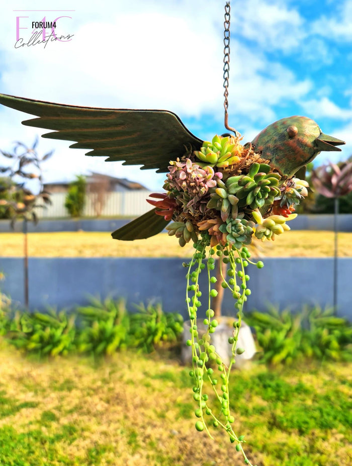 HANGING METAL ROBIN - Bronze & Green