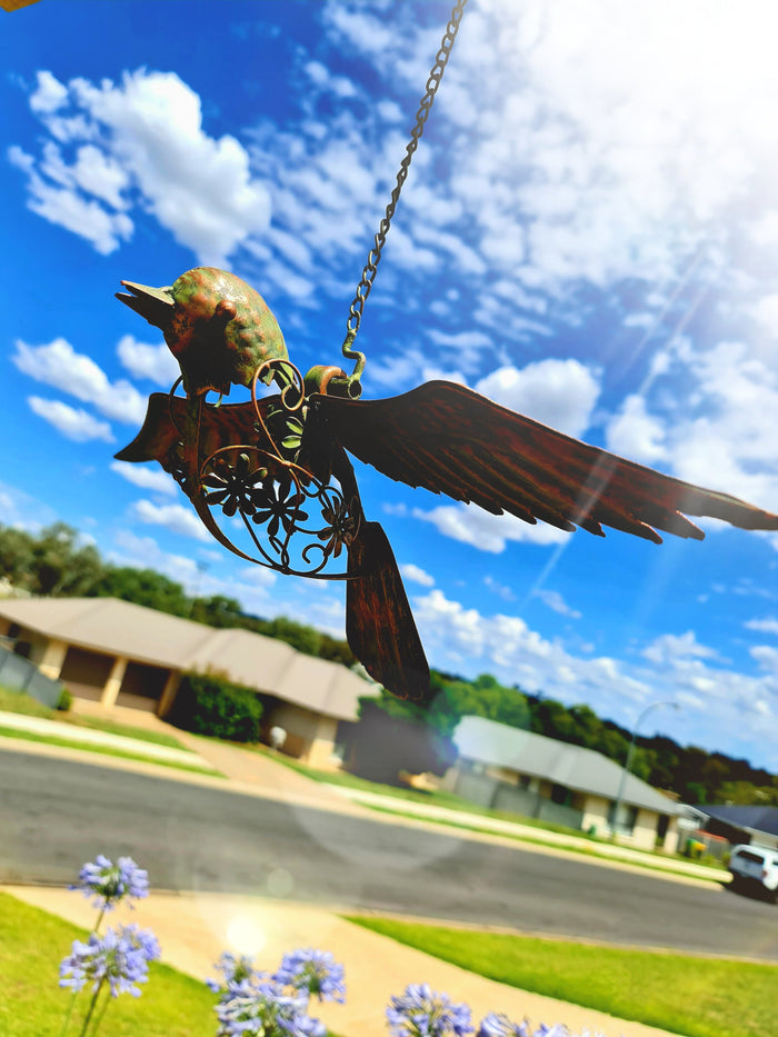 HANGING METAL ROBIN - Bronze & Green