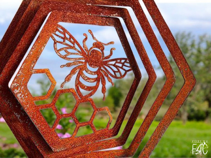 HONEYCOMB BEE - WEATHERING STEEL WIND WHIRL SPINNER