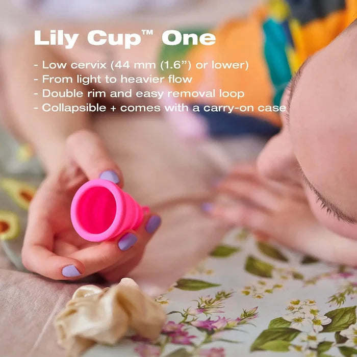 Intimina™ Intimina Lily Cup One – Beginner-Friendly Menstrual Hot Pink