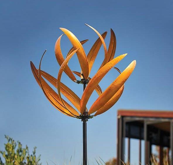 LOTUS WIND SPINNER - GOLD