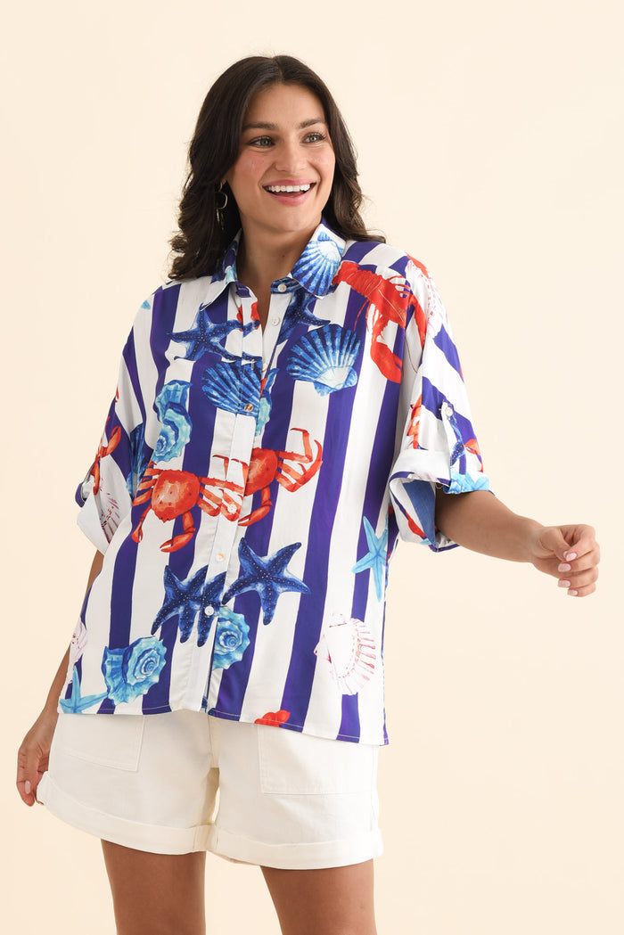May Blue Beach Collared Shirt,Brunette model,alt text|model:Brontie