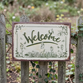 METAL SIGN - WELCOME
