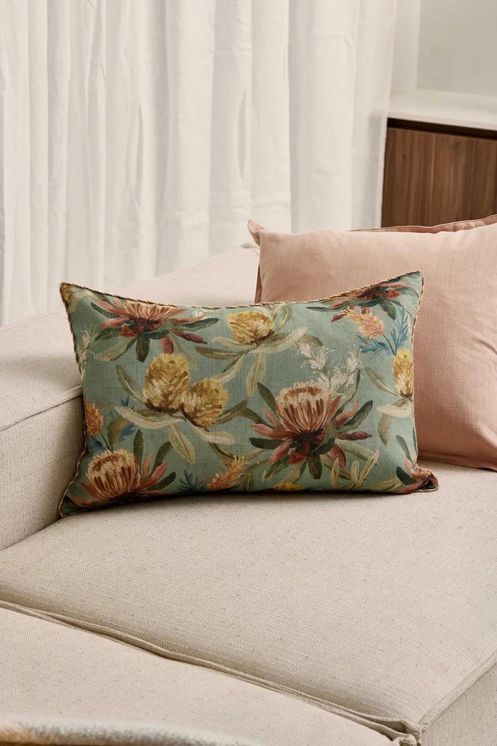 MOAMA GREEN CUSHION 40 x 60cm