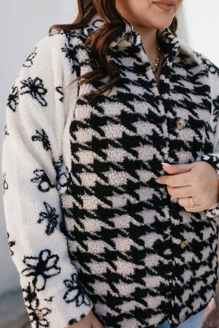 BLACK FRIDAY DEAL: On Repeat Sherpa Shacket - Macoma Boutique240 Jackets/Blazers