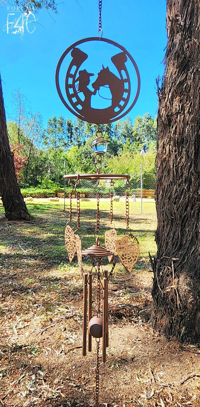 RUSTIC HORSE SHOE WIND CHIME