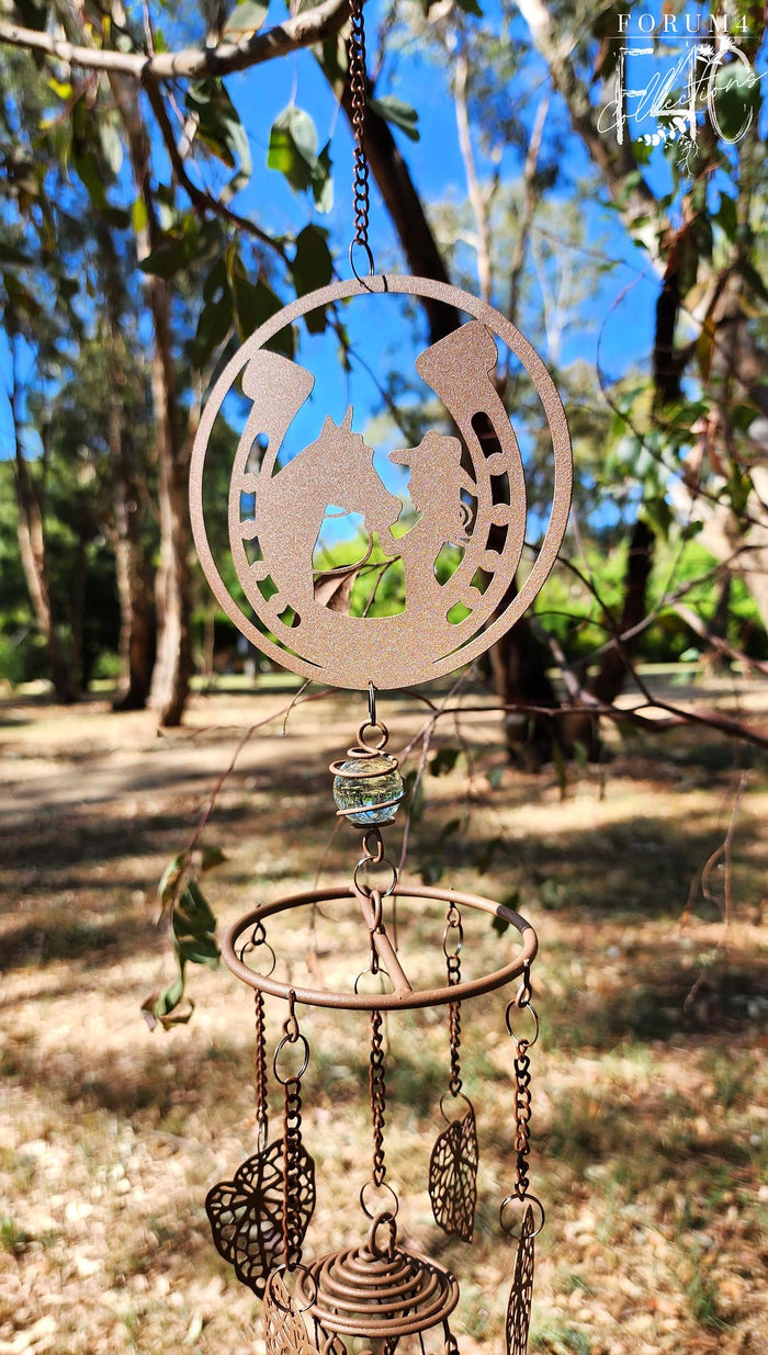 RUSTIC HORSE SHOE WIND CHIME