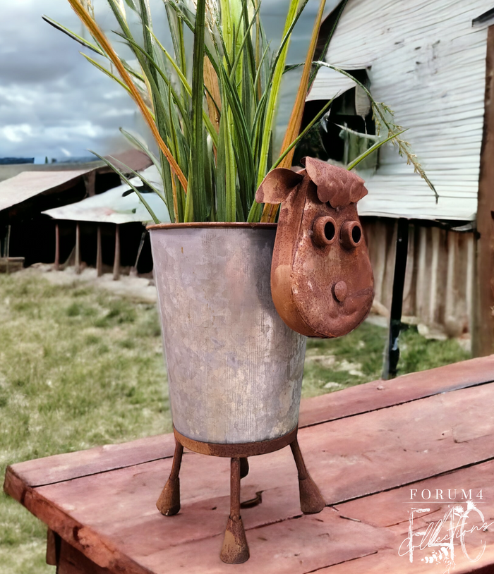 RUSTY & GALVANIZED SHEEPY PLANTER