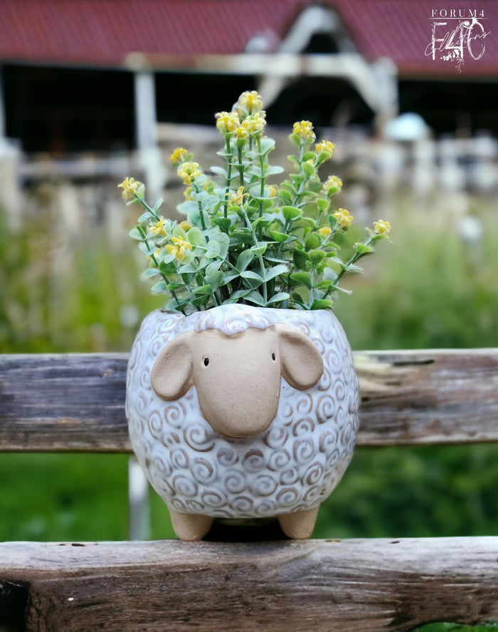 SANDY THE SHEEP PLANTER
