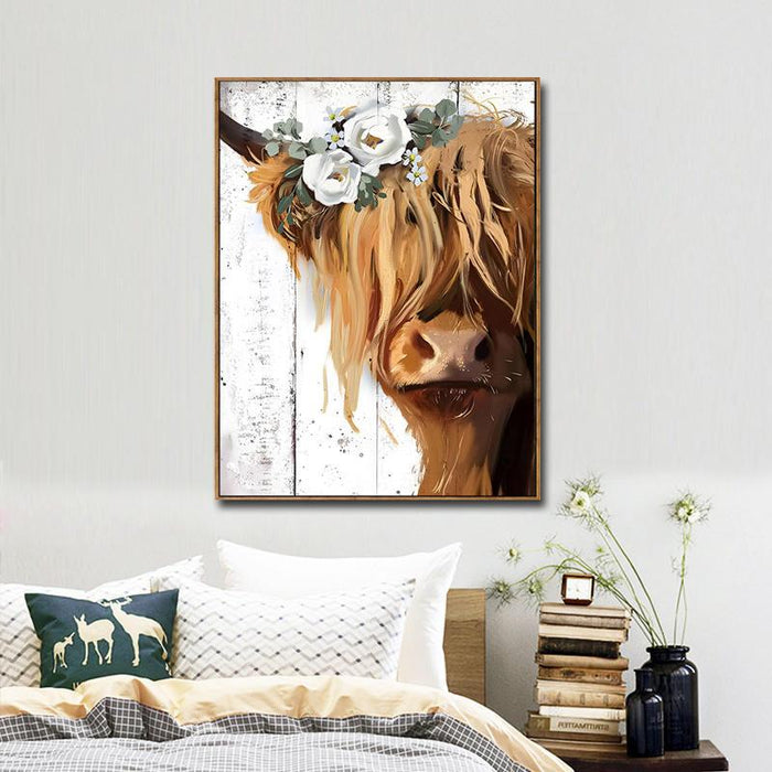 SHAGGY HIGHLAND BULL - FRAMED CANVAS WALL DECOR