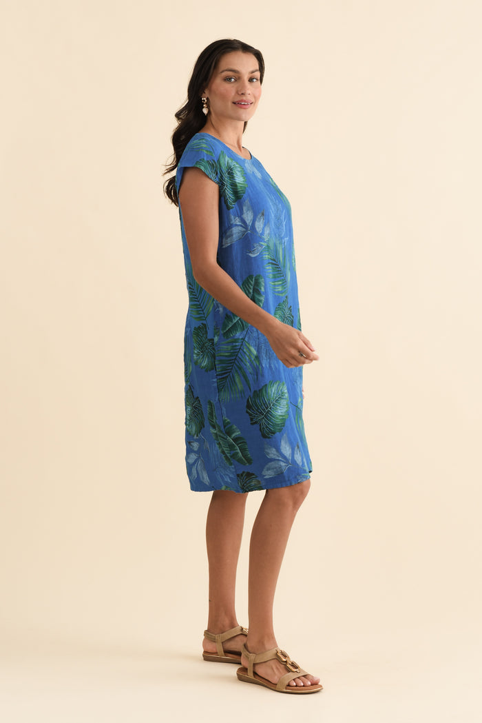 Tina Cobalt Palm Linen Pocket Dress,Brunette model,alt text|model:Brontie