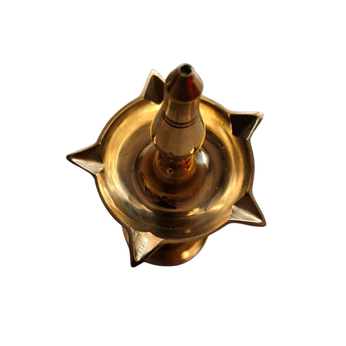 Traditional Brass Kuthu Vilakku - Standing Oil Lamp for Puja   Brass Artwork