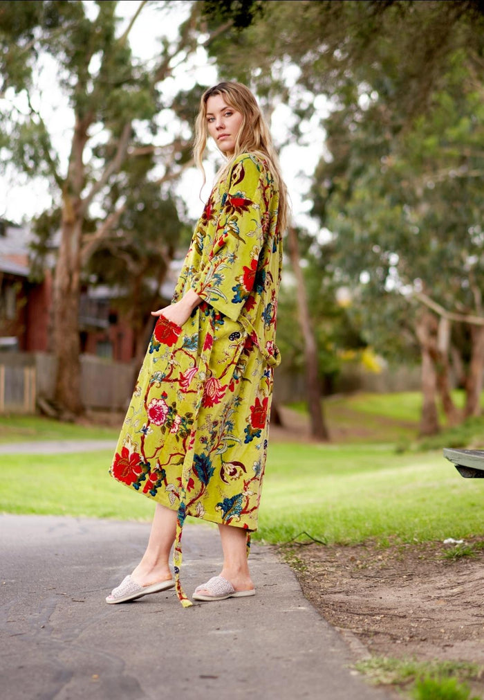 VELVET KIMONO ROBE - GREEN FLORALS