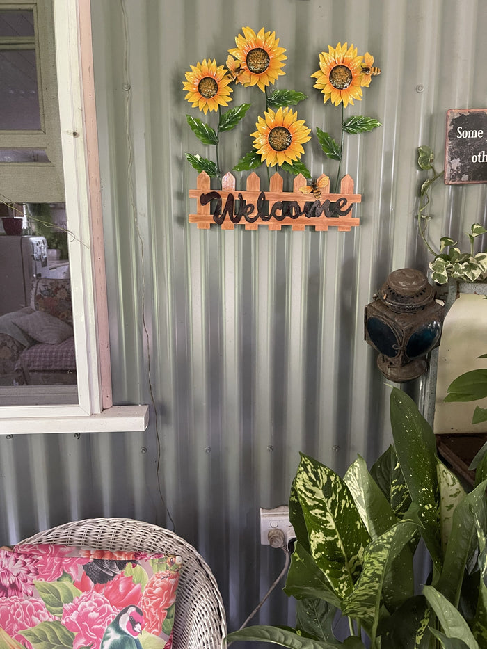 WELCOME SUNFLOWER FIELD WITH BEES METAL WALL DECOR