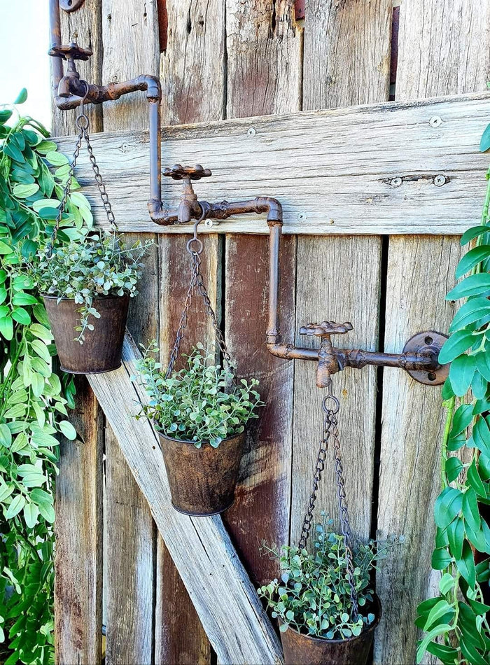 ZIG ZAG INDUSTRIAL IRON TAP HANGING PLANTER